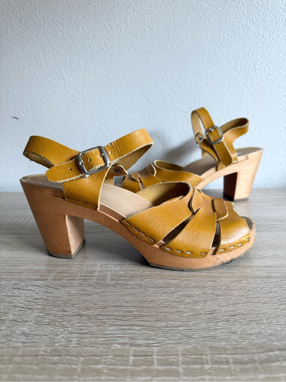 Sven Clogs heel sandal clogs Women’s Sz‎ 8